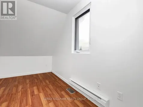 193 Gladu Street Ottawa ON K1L 6N3