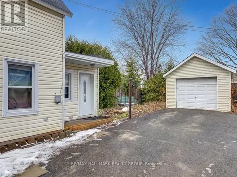 193 Gladu Street Ottawa ON K1L 6N3