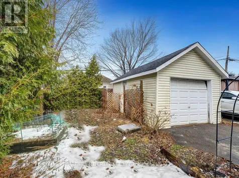 193 Gladu Street Ottawa ON K1L 6N3