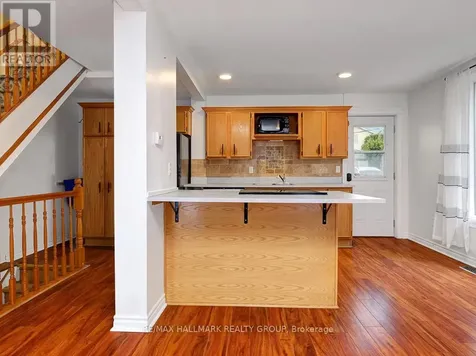 193 Gladu Street Ottawa ON K1L 6N3