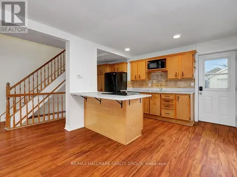 193 Gladu Street Ottawa ON K1L 6N3