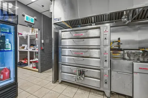 4055 Carling Avenue Ottawa ON K2K 2A4