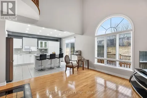 103 Rowallen Place Ottawa ON K1T 4E3