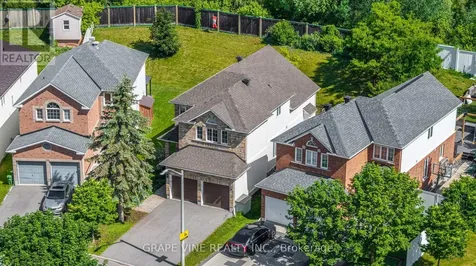 103 Rowallen Place Ottawa ON K1T 4E3