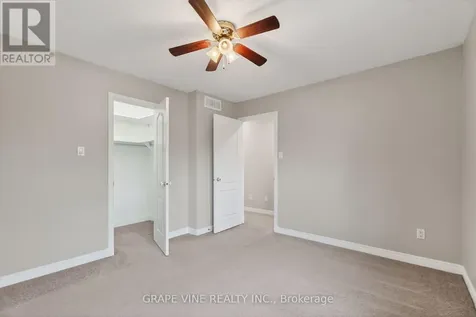 103 Rowallen Place Ottawa ON K1T 4E3