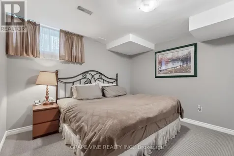 103 Rowallen Place Ottawa ON K1T 4E3