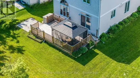103 Rowallen Place Ottawa ON K1T 4E3