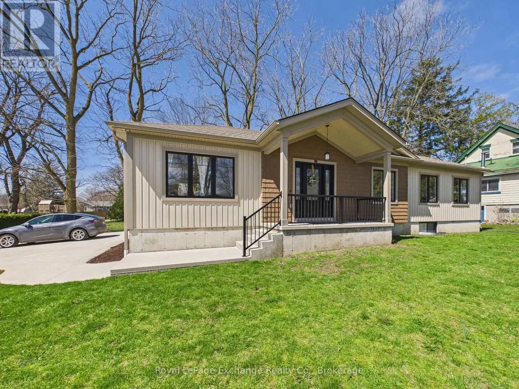 966A Charles Street Kincardine ON N2Z 2C3