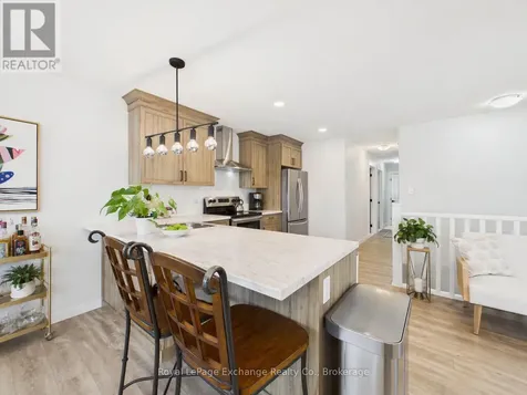 966A Charles Street Kincardine ON N2Z 2C3