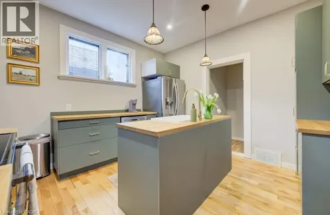 8 Spring Street East Waterloo ON N2J 2L8