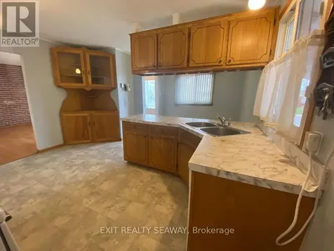 1311 Walton Street Cornwall ON K6H 1V5