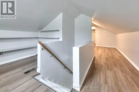 839 Stirling Avenue South Kitchener ON N2M 3K4
