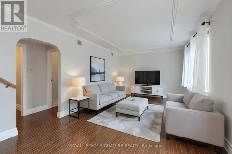 839 Stirling Avenue South Kitchener ON N2M 3K4