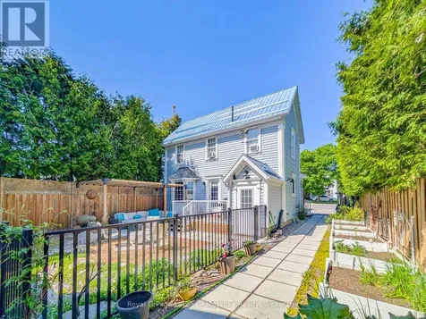 212 James Street Bracebridge ON P1L 2B8
