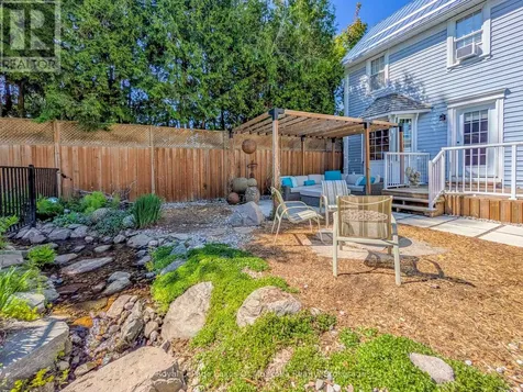 212 James Street Bracebridge ON P1L 2B8