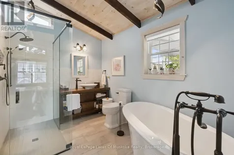 212 James Street Bracebridge ON P1L 2B8