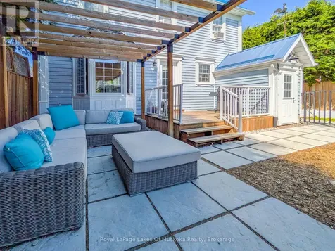 212 James Street Bracebridge ON P1L 2B8