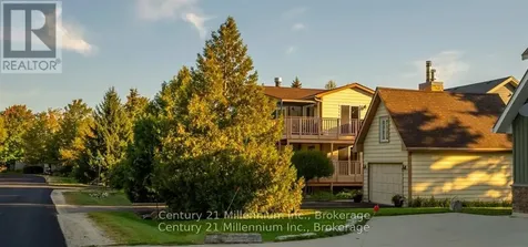 130 Pioneer Lane Blue Mountains ON L9Y 0M7