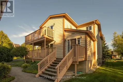 130 Pioneer Lane Blue Mountains ON L9Y 0M7