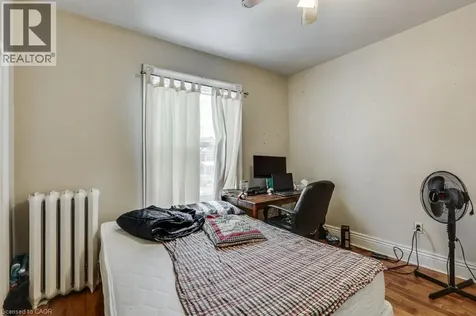 802 Waterloo Street London ON N6A 3W4