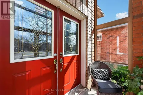 33 Telfer Road Collingwood ON L9Y 5H5