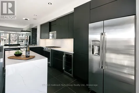 69 Joseph Trail Collingwood ON L9Y 0J3