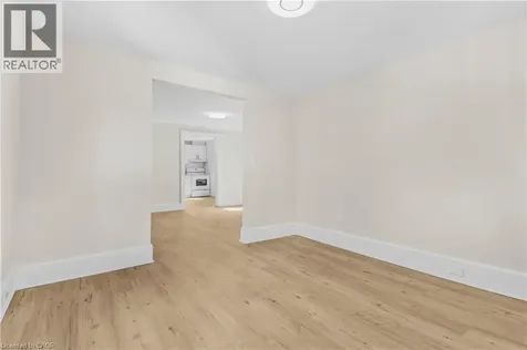 16 Albert Street Welland ON L3B 4L2