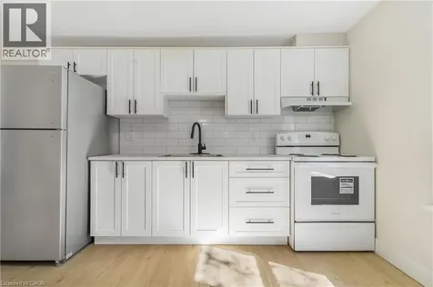 16 Albert Street Welland ON L3B 4L2
