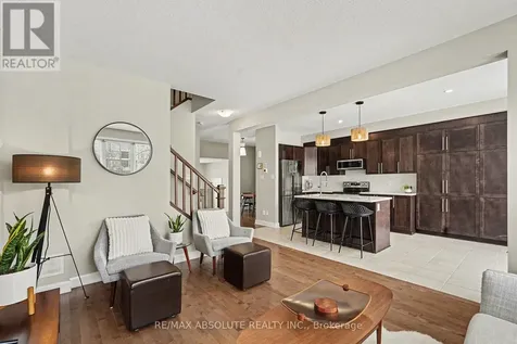 633 Geranium Walk Ottawa ON K2S 2J3