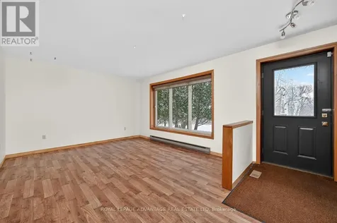 83 Broadview Avenue West Rideau Lakes ON K7A 4L3