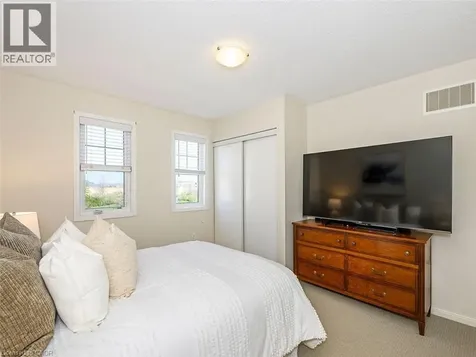 656 Frank Place Milton ON L9T 0P8