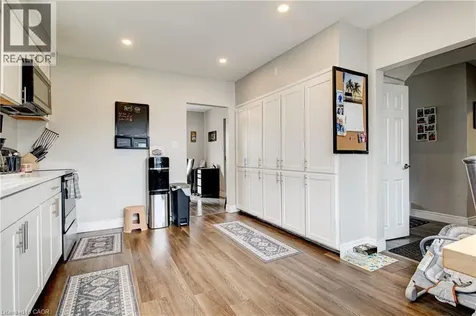 78 Price Avenue Welland ON L3C 3Y2
