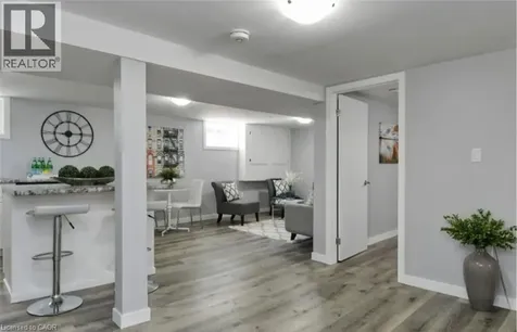 78 Price Avenue Welland ON L3C 3Y2