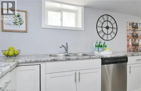 78 Price Avenue Welland ON L3C 3Y2