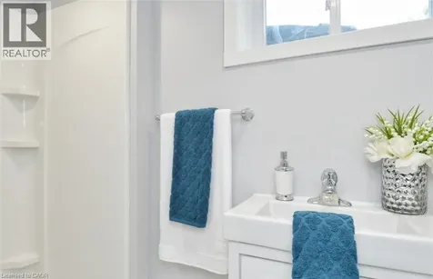 78 Price Avenue Welland ON L3C 3Y2