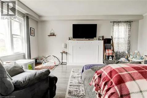 78 Price Avenue Welland ON L3C 3Y2