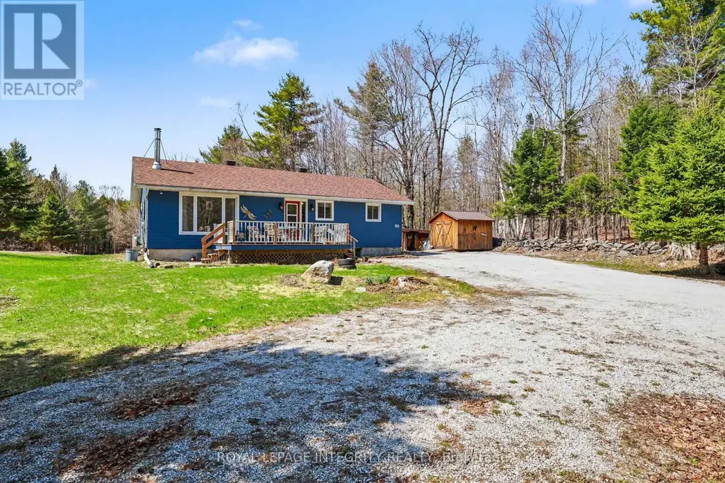 961 11th Concession Road Lanark Highlands ON K0G 1M0