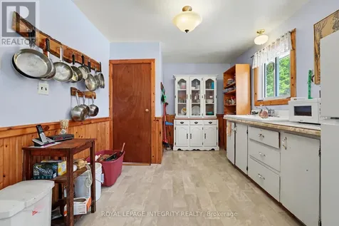 961 11th Concession Road Lanark Highlands ON K0G 1M0