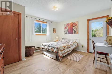961 11th Concession Road Lanark Highlands ON K0G 1M0