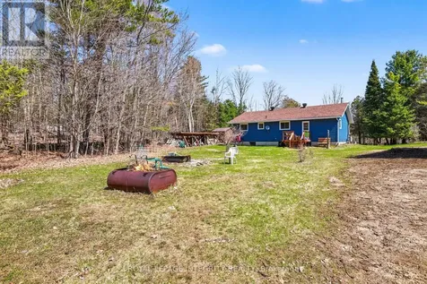 961 11th Concession Road Lanark Highlands ON K0G 1M0