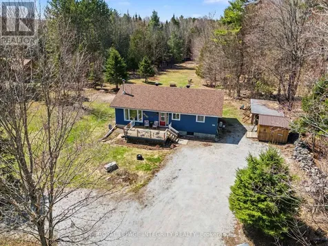 961 11th Concession Road Lanark Highlands ON K0G 1M0