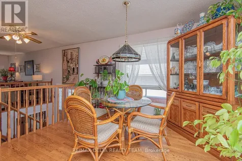 892 Beauchamp Avenue Ottawa ON K1C 3A7