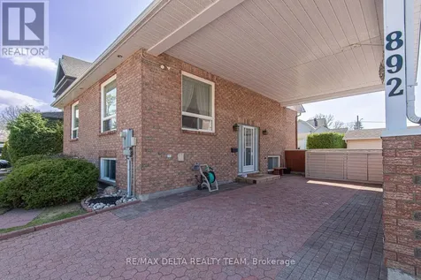 892 Beauchamp Avenue Ottawa ON K1C 3A7