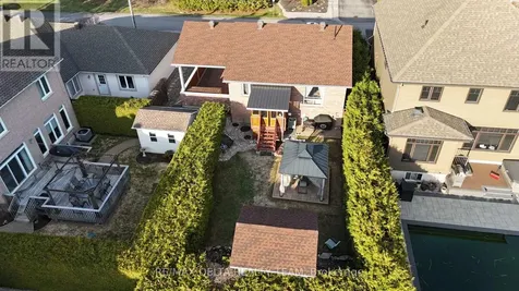 892 Beauchamp Avenue Ottawa ON K1C 3A7