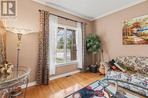 257 Stoneway Drive Ottawa ON K2G 6E9
