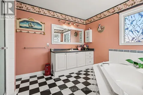 257 Stoneway Drive Ottawa ON K2G 6E9