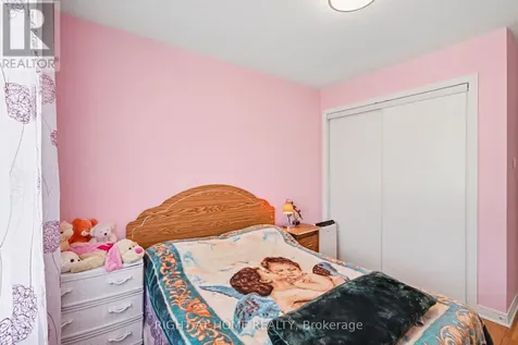 257 Stoneway Drive Ottawa ON K2G 6E9