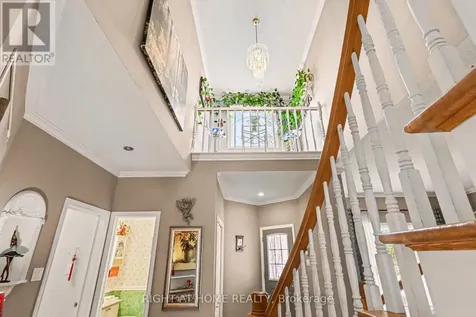 257 Stoneway Drive Ottawa ON K2G 6E9