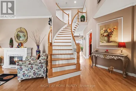 257 Stoneway Drive Ottawa ON K2G 6E9