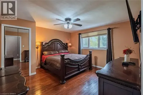2104 Governors Road Hamilton ON L0R 1J0